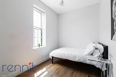 Rented by Rennit Inc.