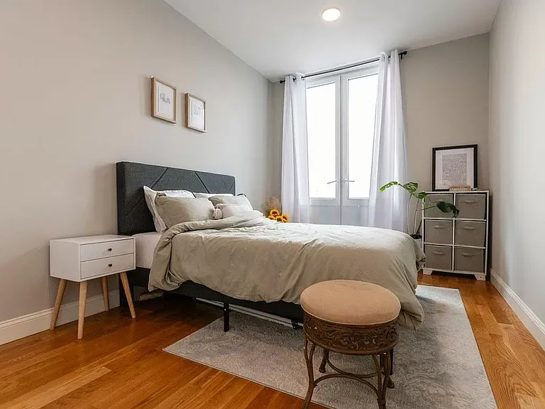10 Taber St #302 — Photo 6