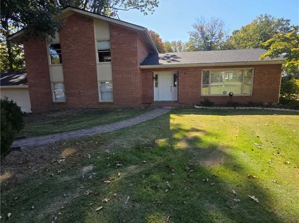 306 Fairmount Drive, Madison, IN 47250
