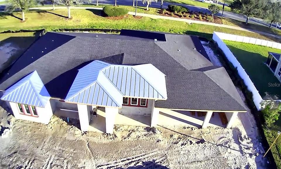 1st image of 3260 Buckingham Way