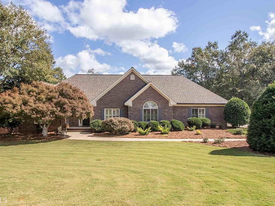 1st image of 155 Cotton Creek Dr