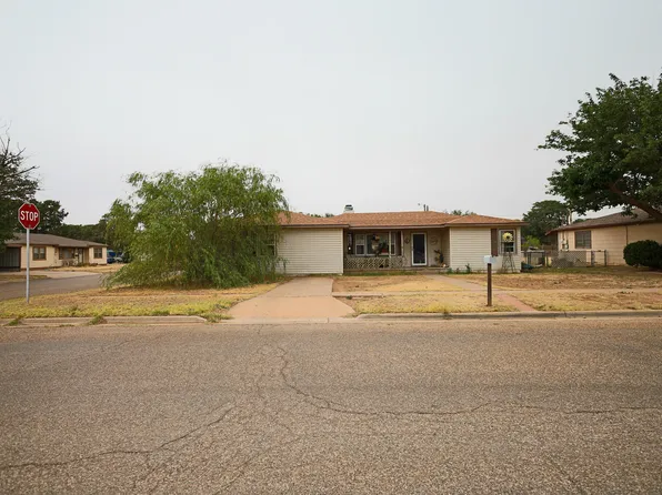 712 15th St, Abernathy, TX 79311