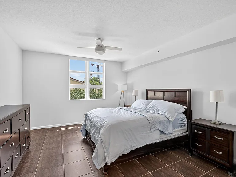 403 S Sapodilla Ave #307 — Photo 22