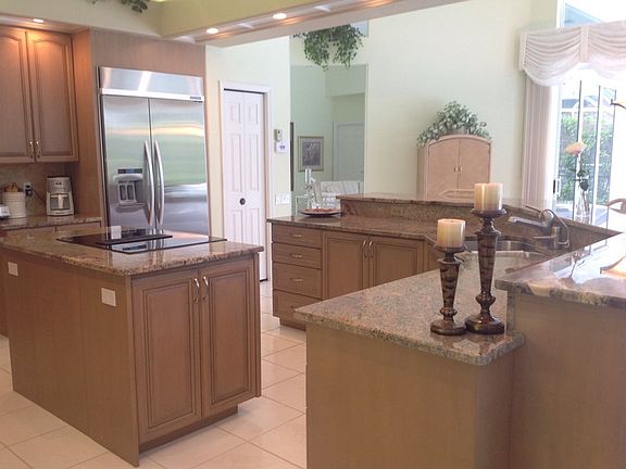 5th image of 25071 Goldcrest Dr