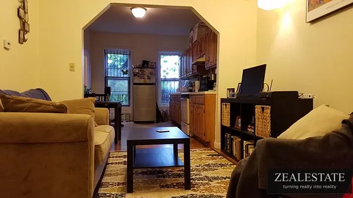 Rented by ZealEstate Group Inc | media 39