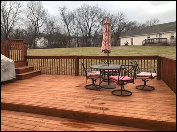 4th image of 516 Tanner Cir