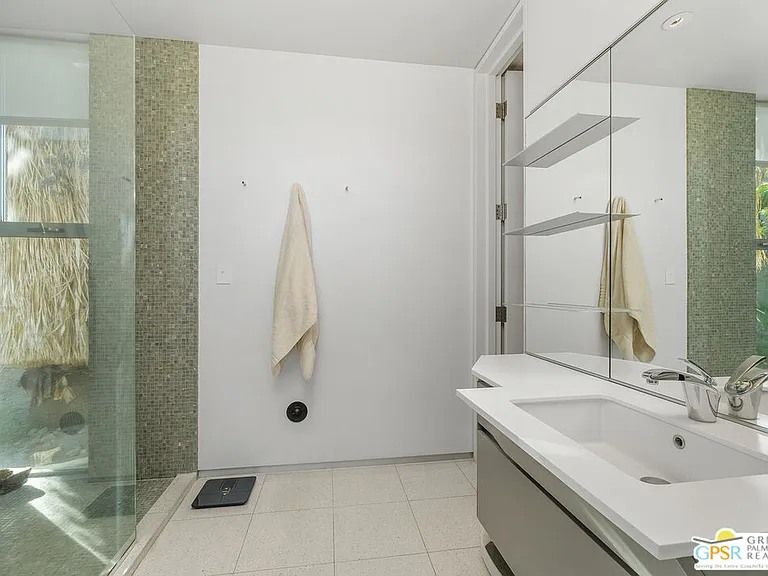 27 Grande View Ct — Photo 44