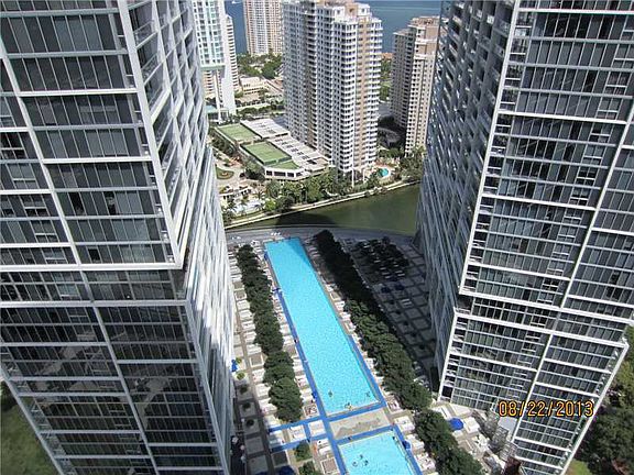 3rd image of 485 Brickell Ave APT 3811