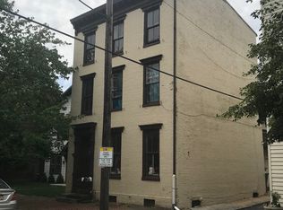 808 Green St APT 1, Harrisburg, PA 17102