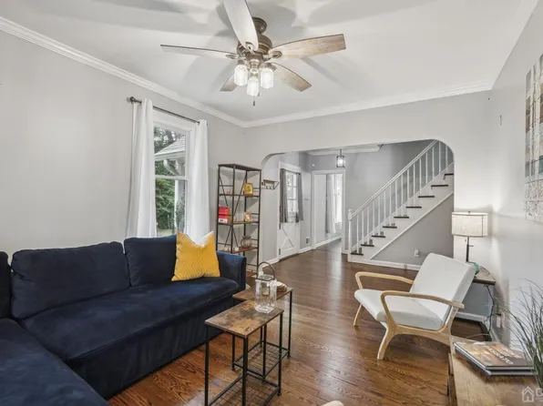 528 Mountainview Ter, Dunellen, NJ 08812