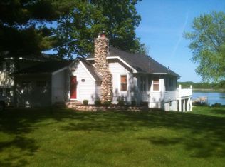 804 Inlet Shore Dr, Delavan, WI 53115