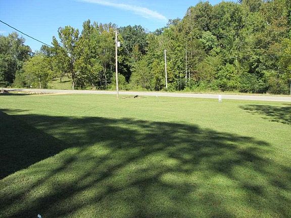 3rd image of 1717 County Road 55