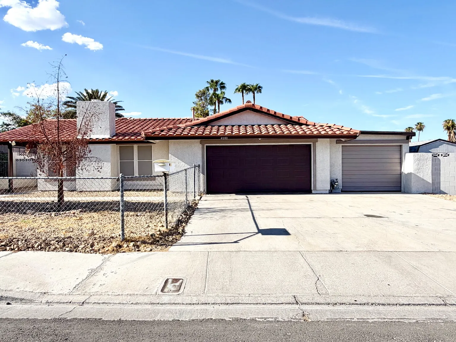 4 bed, 2.0 bath, 1456 sqft, $2,387 — Photo 4