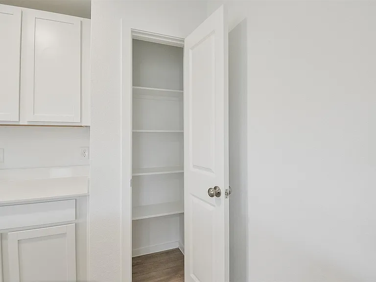 21811 Carpineti Ln — Photo 16