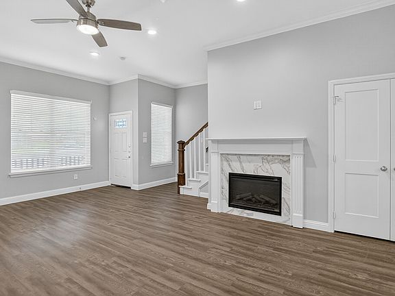 5th image of 410 Fulton St #104