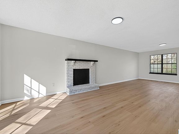 5th image of 319 7th St NW