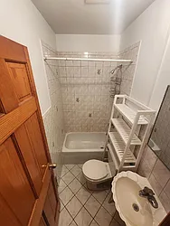 Rented by Apple Exclusive Realty Inc