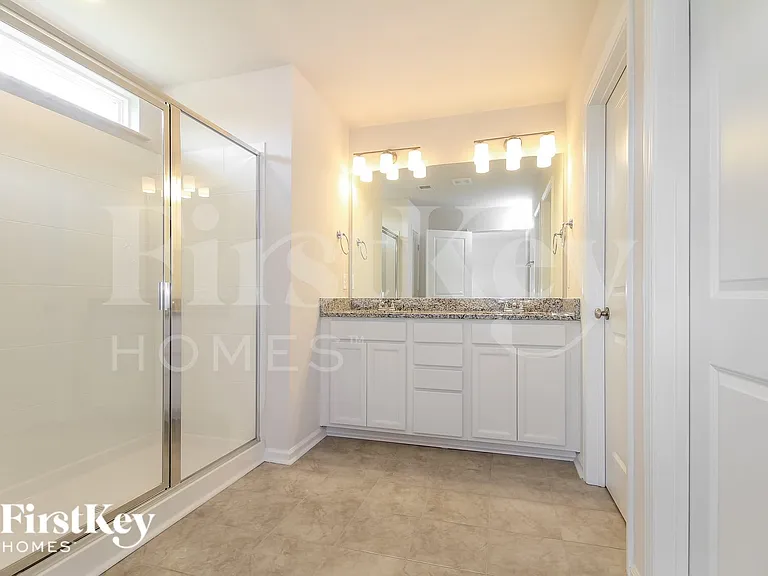 212 Ashborne Ln — Photo 9