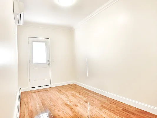 Rented by MAC Realty NY | media 12