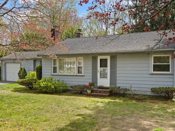 6 Crescent St, West Bridgewater, MA 02379