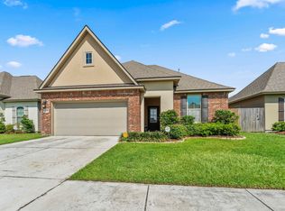 1242 Meridian Dr, Baton Rouge, LA 70820