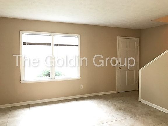 3rd image of 709 Burnt Creek Dr NW APT B