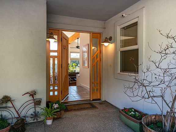 3rd image of 5220 Bucks Bar Rd