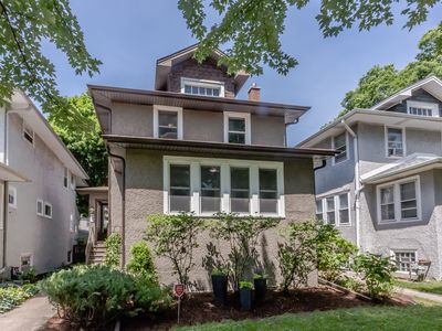 607 Gunderson Ave, Oak Park, IL, 60304