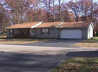 S Westwin E, Winamac, IN 46996