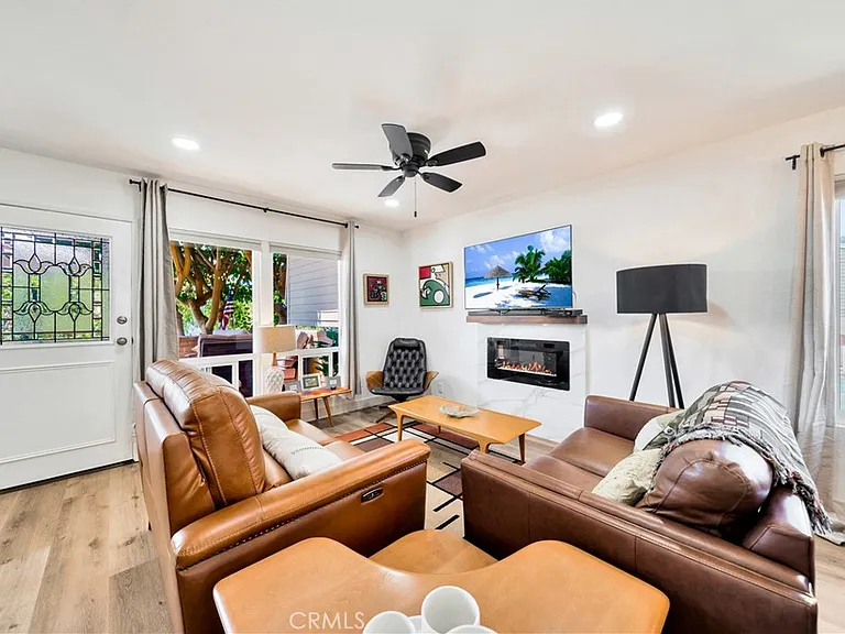 24709 Santa Clara Ave — Photo 9