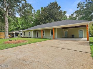 233 Allstate Dr, Jackson, MS 39211