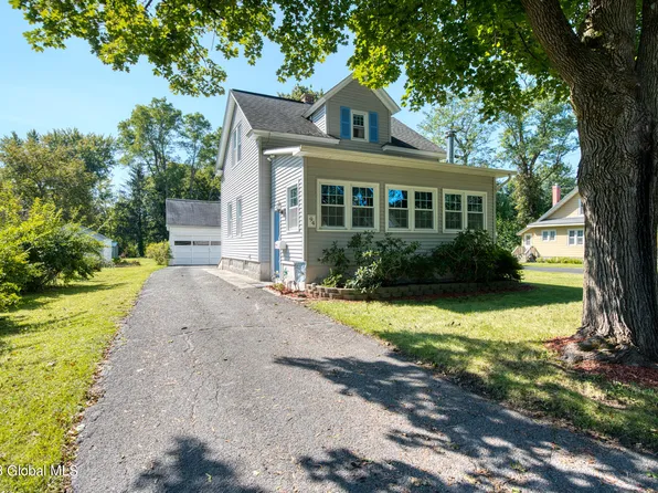 94 Seaman Avenue, Castleton, NY 12033