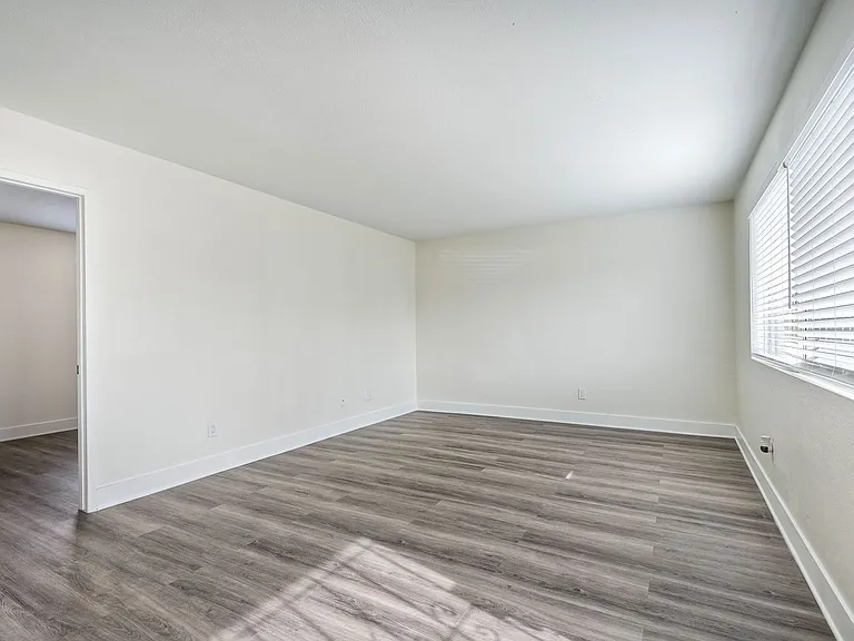 552 Van Houten Ave #A — Photo 20