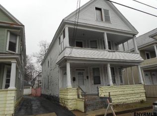 15 Hawk St, Schenectady, NY 12307