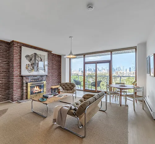 261 Park Ave #3 Photo 1