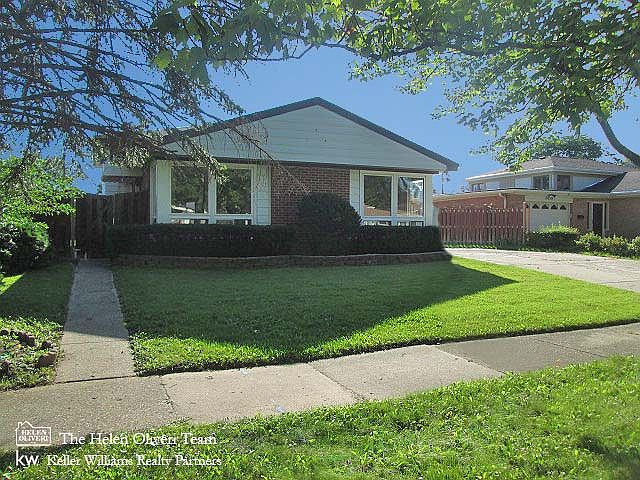 1st image of 9423 Ozanam Ave