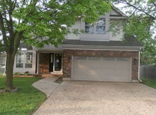 2185 Waterfall Ln, Hanover Park, IL 60133