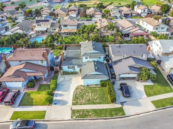 10415 Valley View Ave, Whittier, CA 90604