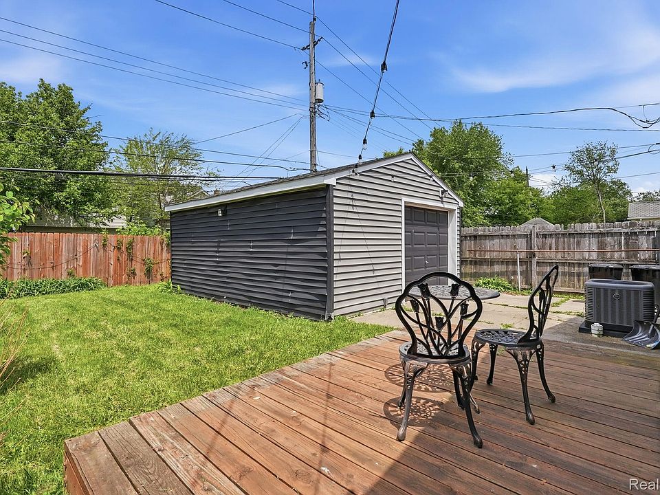 733 Camden St, photo 22