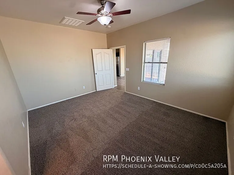 2517 S 116th Ave — Photo 18