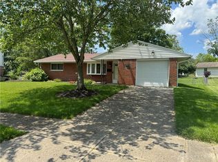 55 Willow Dr, Springboro, OH 45066