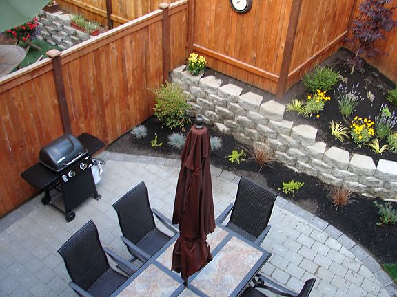 3rd image of 9102 172nd Ave NE #2