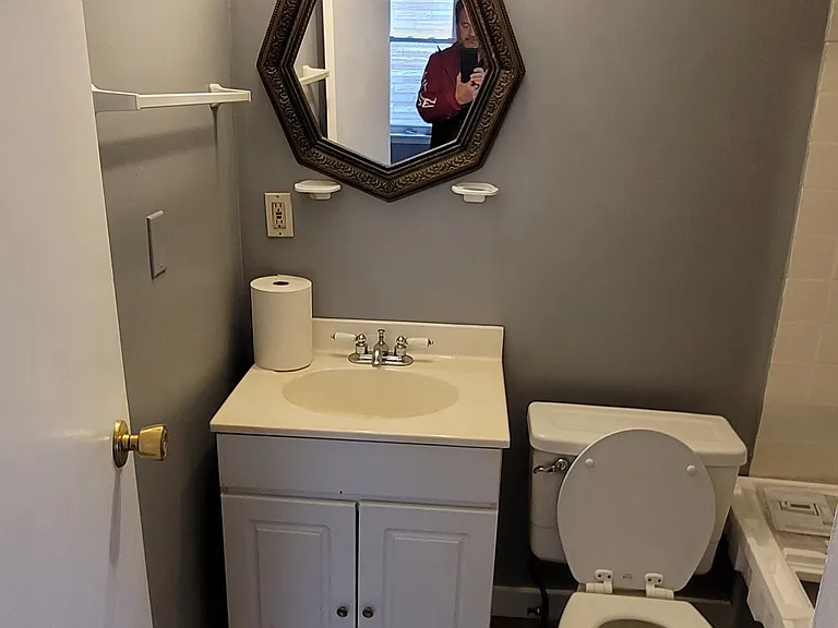 1st level bathroom