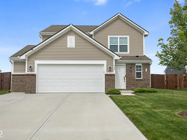 928 Borealis Dr, Franklin, IN 46131