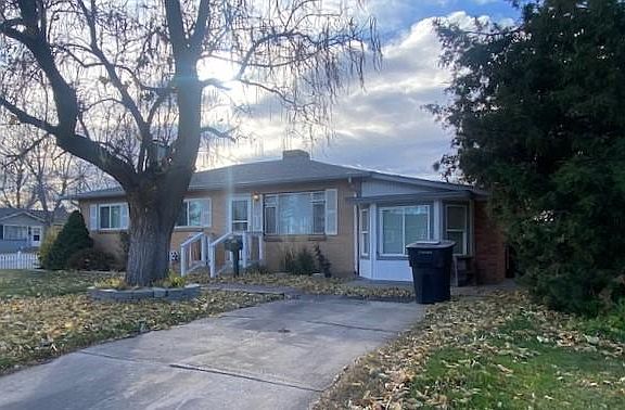 2nd image of 3443 S Vrain St