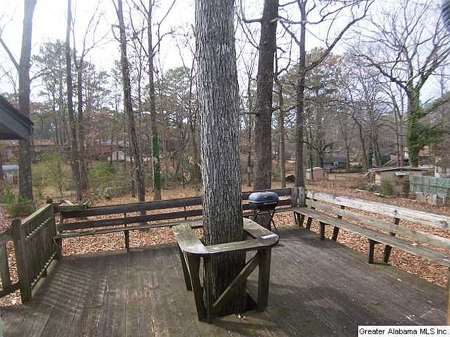 2nd image of 821 Marion Ln