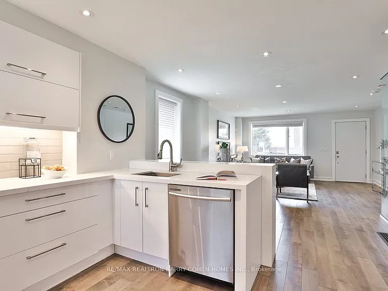 365 Harvie Ave — Photo 12