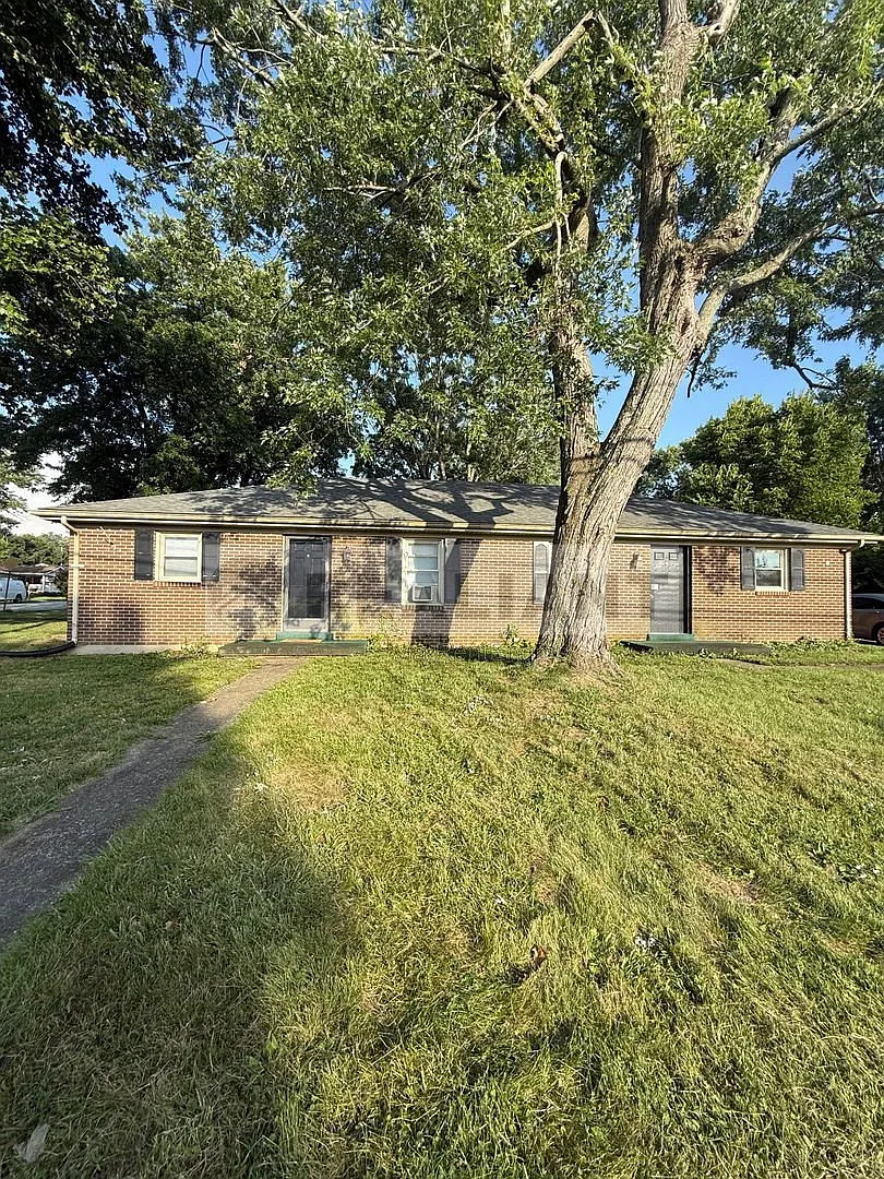 2 bed, 1.0 bath, 1100 sqft, $1,075 — Photo 3