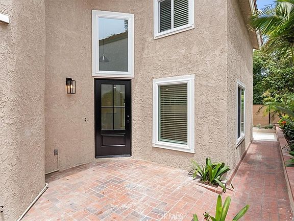 3rd image of 1945 Sundance Ln