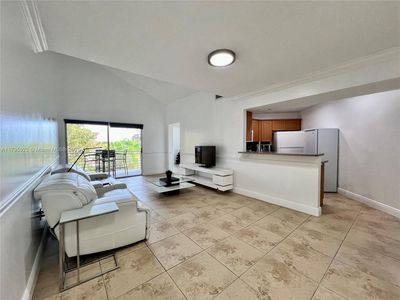 9731 Fontainebleau Blvd #F310, Miami, FL, 33172